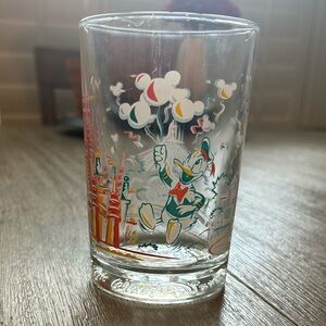 Walt Disney Donald Duck Glass Tumbler